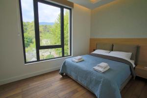 Park Residence 6 - 2 br & Parking at Tivat Center