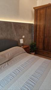 zona Ospedali - piano terra tranquillo - clima - Nina