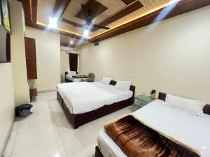 Shri Shiv Ganga Bhakt Niwas