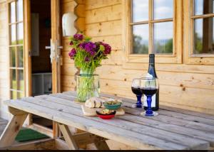 Campings Glamping on a vineyard - Wooden Cabin - Cabane Feuille : photos des chambres