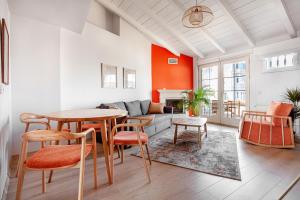 Roof top, close to Taksim, with private terrace