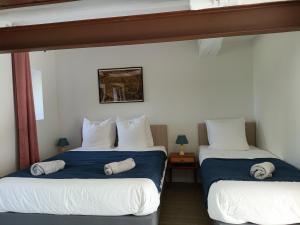 B&B / Chambres d'hotes Les Chambres d-Emma : photos des chambres