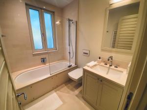 Zeta 108 Porto Montenegro Tivat