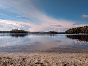 Acadia Sunset Fishing Cabin #5 family beach firepit - 4hvězdičkové hotely ve městě Sullivan