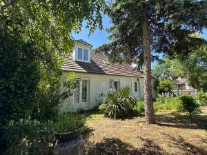 Family home close to Chantilly, Astérix, CDG