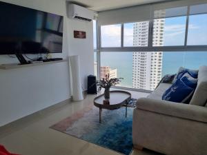 apto navy 6 tripulantes