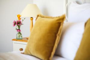 Maisons de vacances Chic Converted Stables : photos des chambres