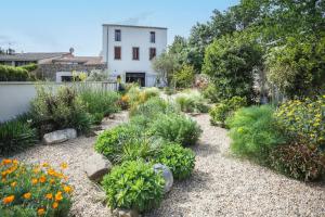 Maisons de vacances Chic Converted Stables : photos des chambres