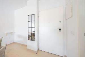 Centro con piscina y cerca de la estación de tren