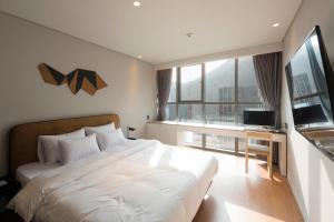 Hound Hotel Changwon Jinhae