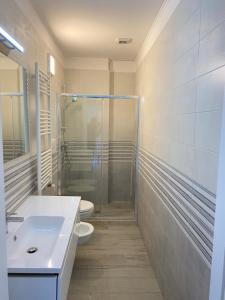 Camera deluxe moderna