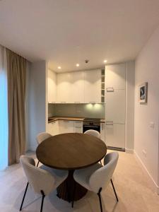 Lustica Bay Centrale 7A403