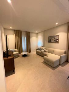 Lustica Bay Centrale 7A403