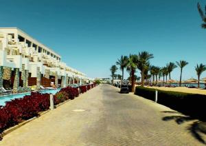 Sharm Hills Escape