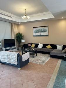 The Palm Villa in Durrah - فيلة ذا بالم في درة العروس