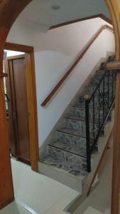 Cómoda y Amplia Casa, Ideal Para Grupos, Muy Cerca Del Estadio, Barrio La América