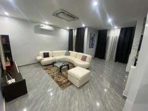Résidence Keur Baye Moussa Ngor almadies Appartement 2 chambres et salon et cuisine équipée 2A