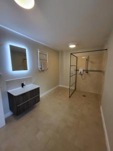 Glaslough-Chesed accommodation