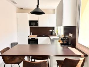 Exception- 6 pers NEUF Hyper centre - Clim