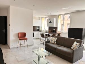 Exception- 6 pers NEUF Hyper centre - Clim