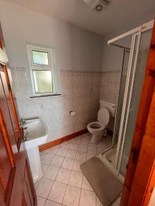 Wild Atlantic Way Guesthouse - Oranmore