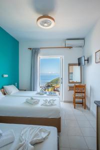 Elaia Modern Apartments