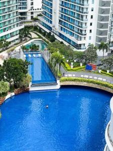 Azure Staycation at Bahamas Tower