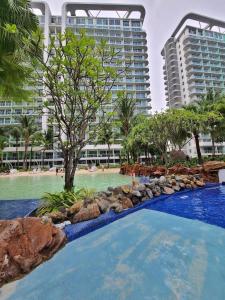 Azure Staycation at Bahamas Tower