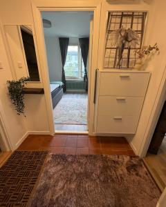 Spacious apartment near the subway