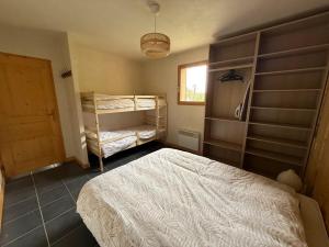 Appartements L-ecrin des Epiceas appartement 4 a 6 personnes : photos des chambres
