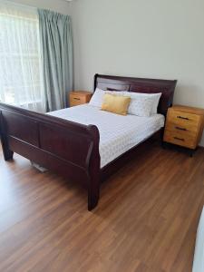 Family-Friendly 4-Bedroom Haven