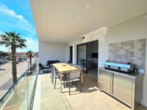 Appartements T3 cosy 200m de la plage, terrasse, parking : Appartement 2 Chambres