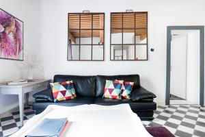 Appartements Modern Provencal Village House of 1300 Square Feet : photos des chambres