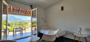 Studio Dolce & Vita B2 avec piscine et terrasse