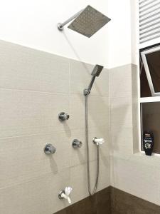 Free Airport Pickup and Modern Villa