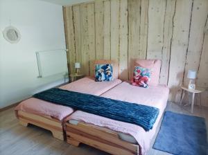 Maisons de vacances Le refuge de la source : photos des chambres