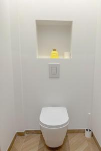 T2 luxe 100m Port 2Toulon Clim Wifi fibre SmartTV