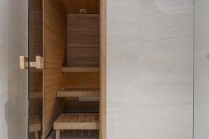 2 bedroom family apartment with sauna and parking