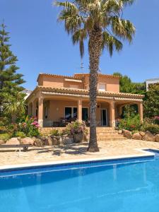 Summer house in Sagaró