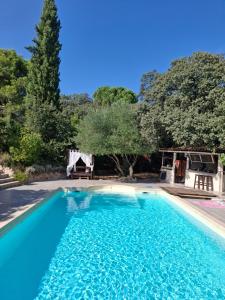 Villas couples AMOUREUX gde propriete 4000M2 avec 2 maisons independantes grande piscine privee clim : photos des chambres