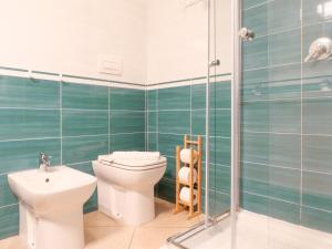 Appartamento con terrazza e parcheggio img15