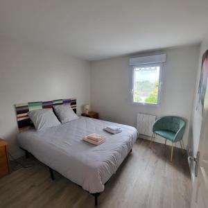 "Reine de la plage" avec son jardin donnant sur la plage!