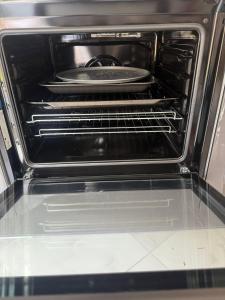 Modern Family 3 bedroom house,Free Parking,Garden