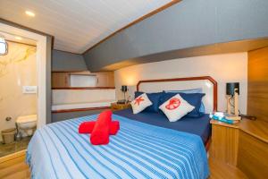 Gulet for rent in Göcek - 24 Mt 6 Cabins 12 Guest