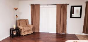 D4 Large Private Master Room & Bath with 55" TV