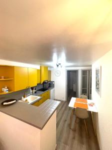 Appartements Appartement dans le quartier recherche du moure : photos des chambres