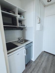 Appartements Studio charmant au calme proche centre et plage : photos des chambres