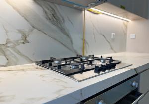 Luxury Full Marina View 1 Bedroom Hall & Infinity Pool on Marina Walk