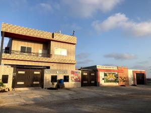 Saya Hostel and Hotel