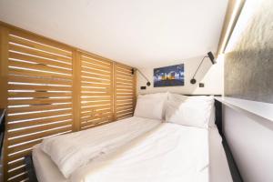 City Park Corner Loft Bold Design AC Comfort